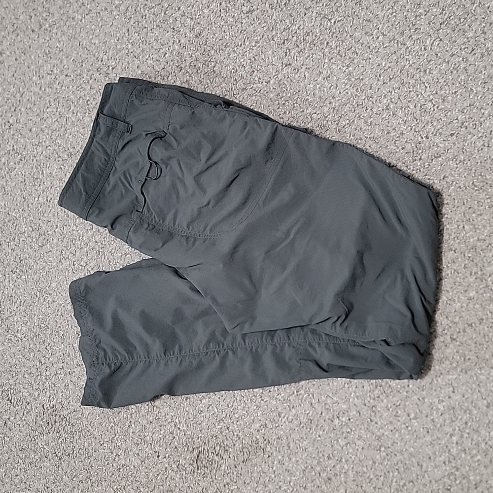 Columbia Gray Roll Up Pants Omni Shade Women's Adjustable Waist Size 10 Reg